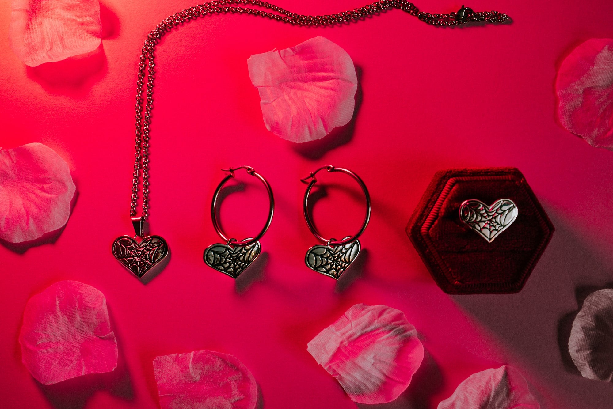 Cobweb Spiderweb Heart Jewellery Collection Mysticum Luna Gothic