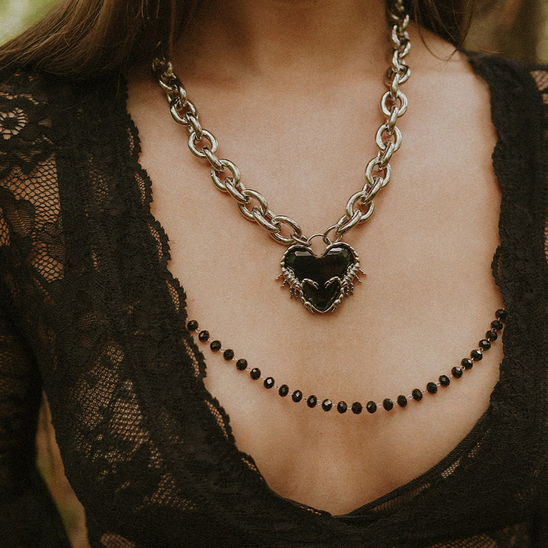 Venin Obscura Scorpion Heart Necklace