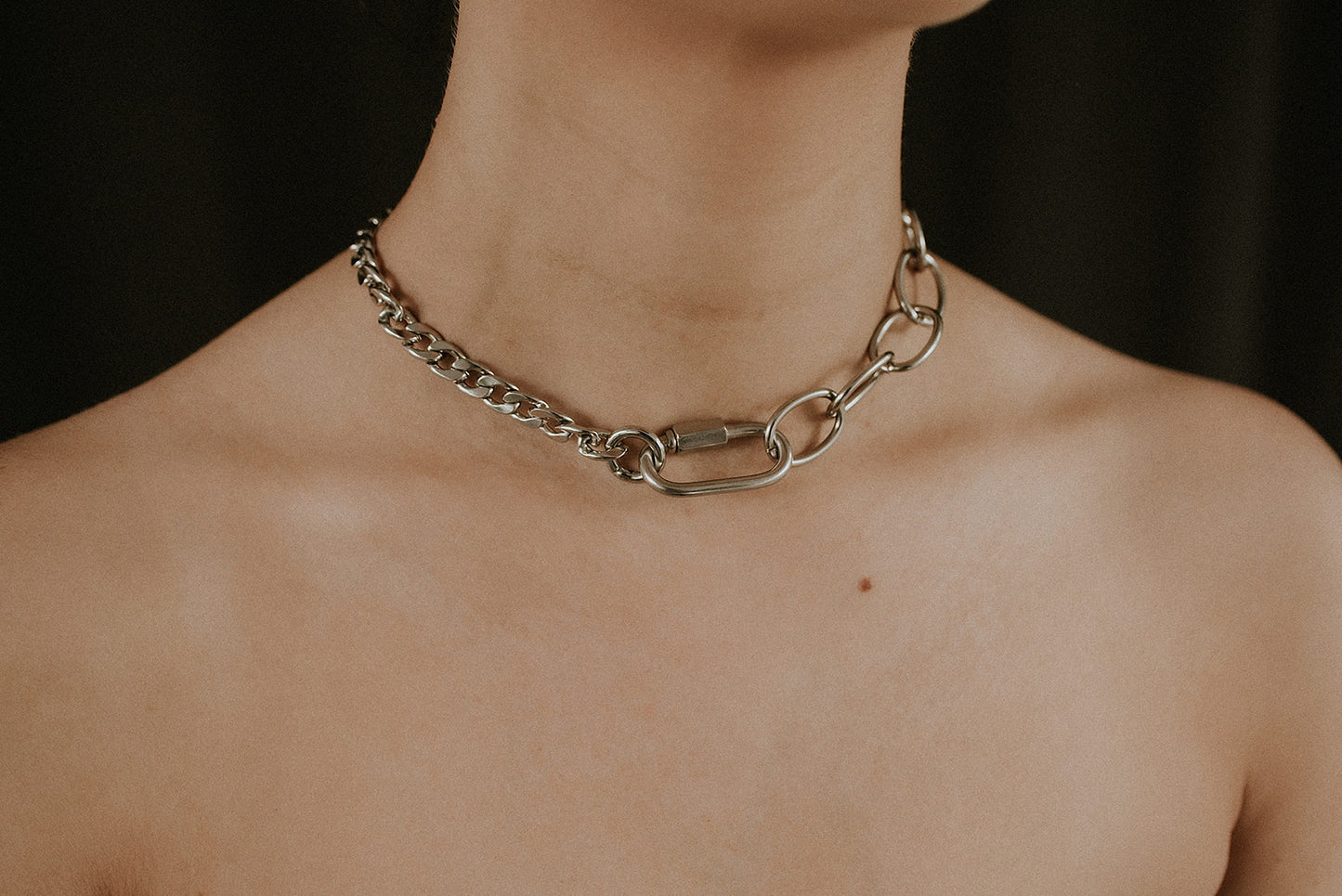 Bound Multi Chain Choker Mysticum Luna