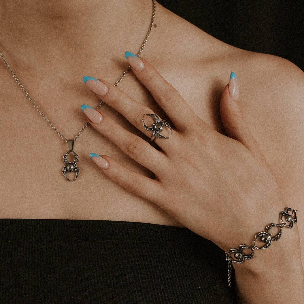 Orb Weaver Spider Ring mysticumluna2021