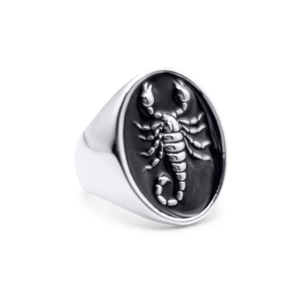 Pincera Scorpion Signet Ring