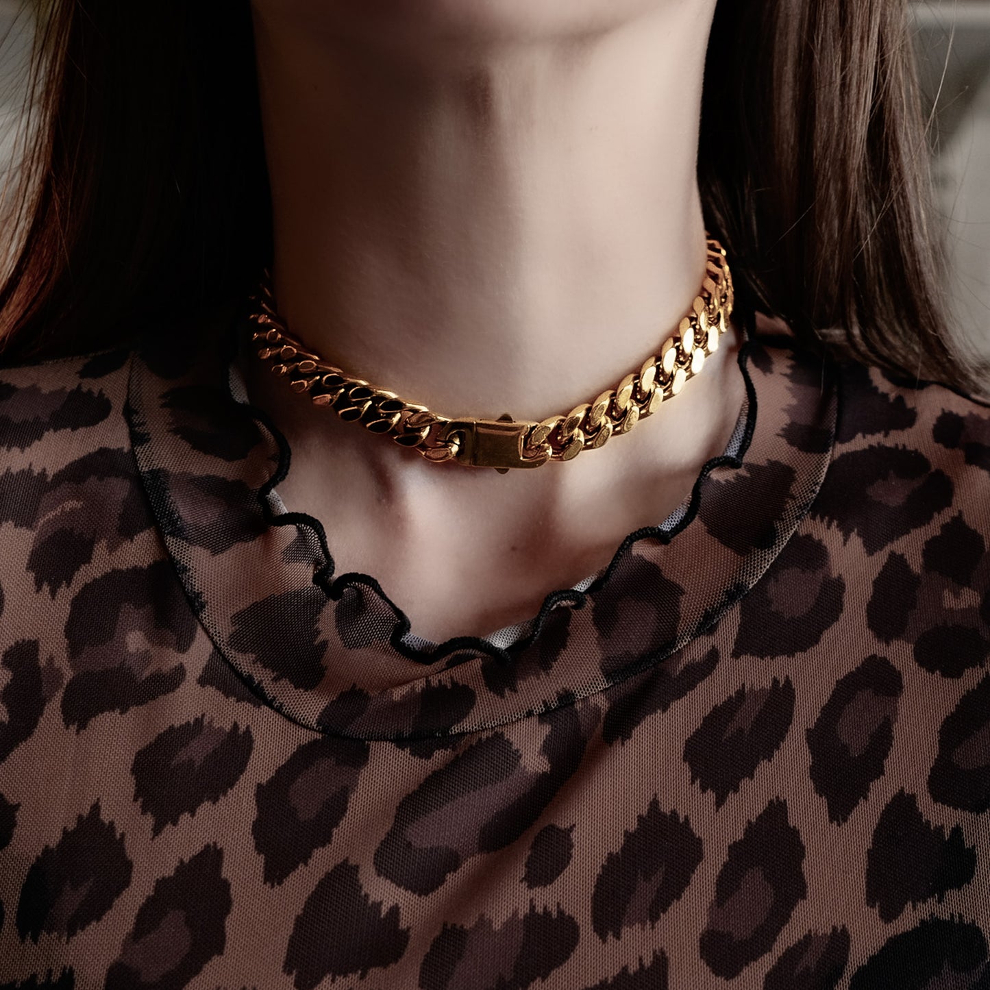 Gold Vandal Chunky Choker Necklace