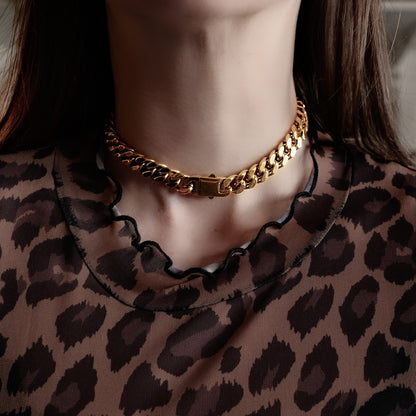 Gold Vandal Chunky Choker Necklace