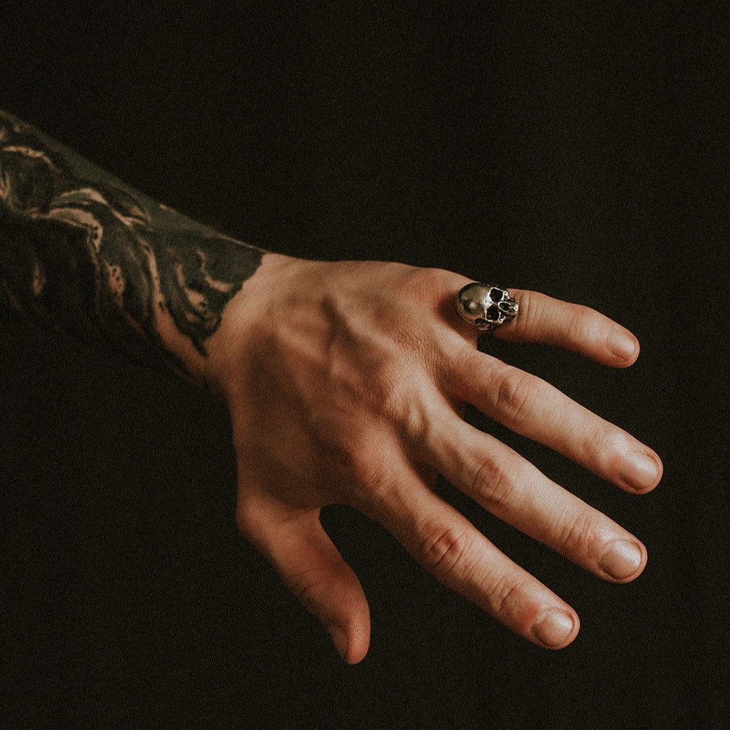 Skull wedding ring on sale tattoos