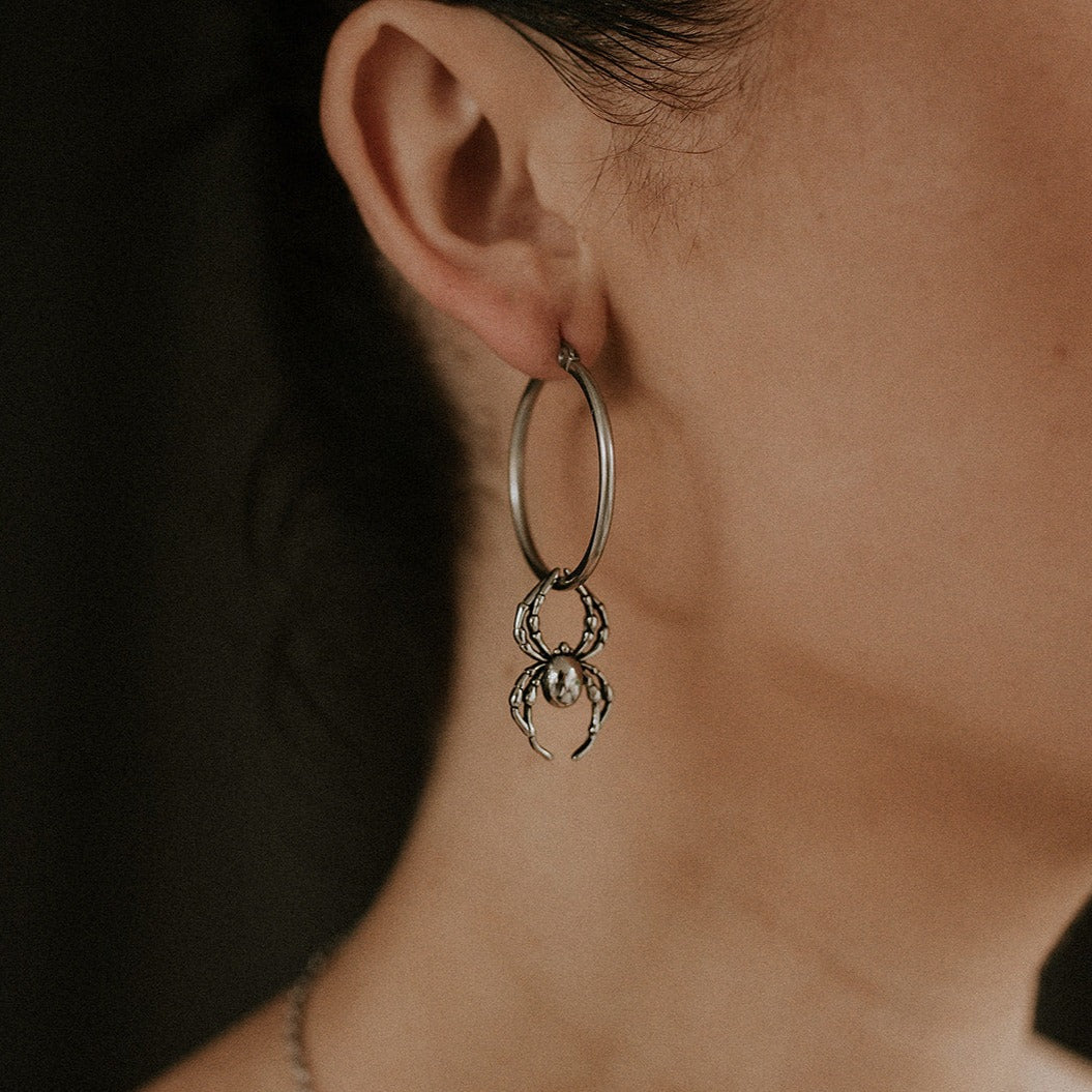 Spider’s Stratagem factory Hoop Earrings