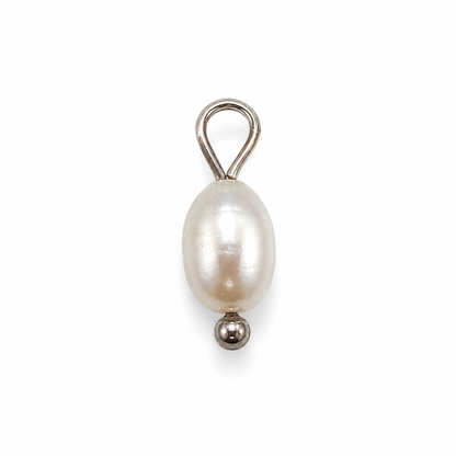 Pearl charm