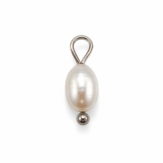 Pearl charm