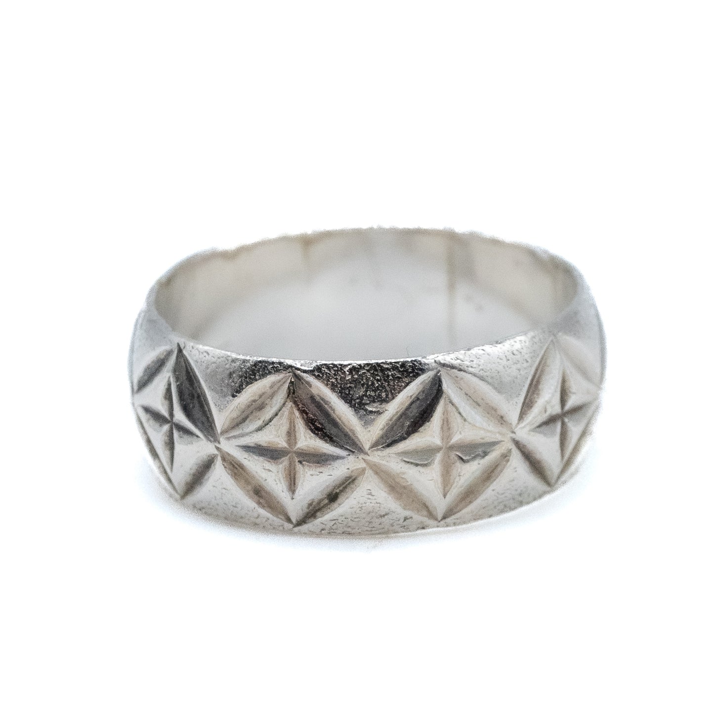 Sterling Silver Chunky Engraved Star Band - Size UK Q / US 8