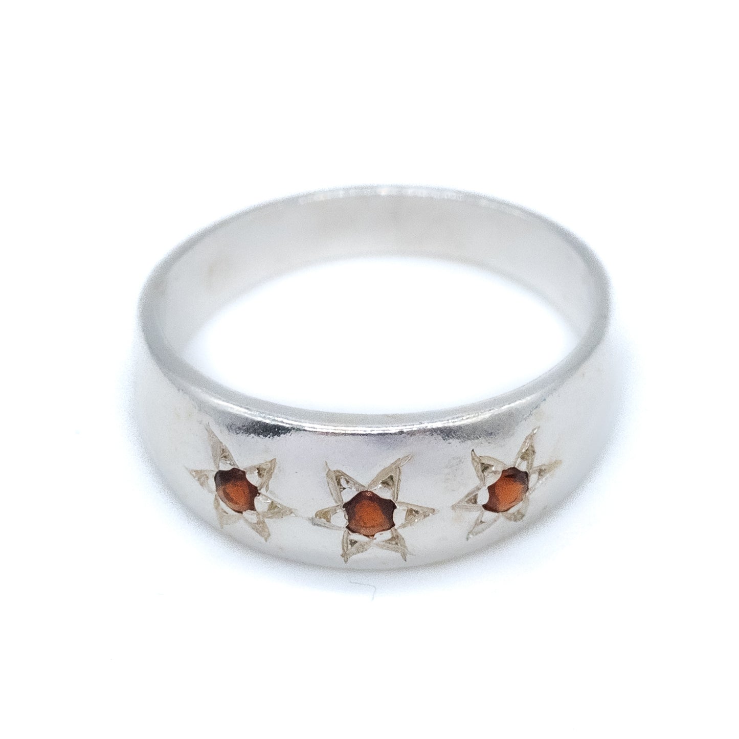 Sterling Silver 3 red Gem Star Set Gypsy Ring - Size UK M / US 6