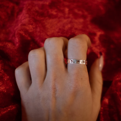 Sterling Silver Red CZ Star Set Band Ring - Size UK Q / US 8
