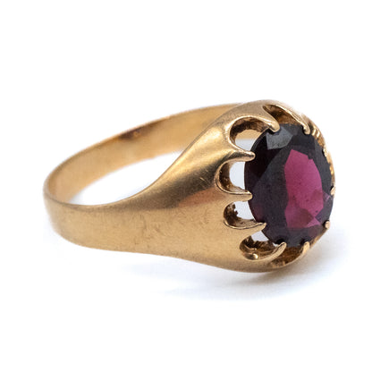 9ct Gold Garnet Signet Ring - Size Size U / US 10