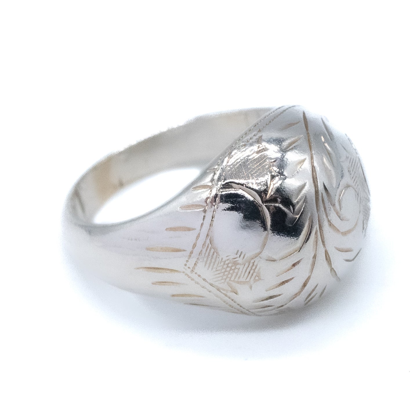 Sterling Silver Engraved Dome Ring - Size UK J / US 5