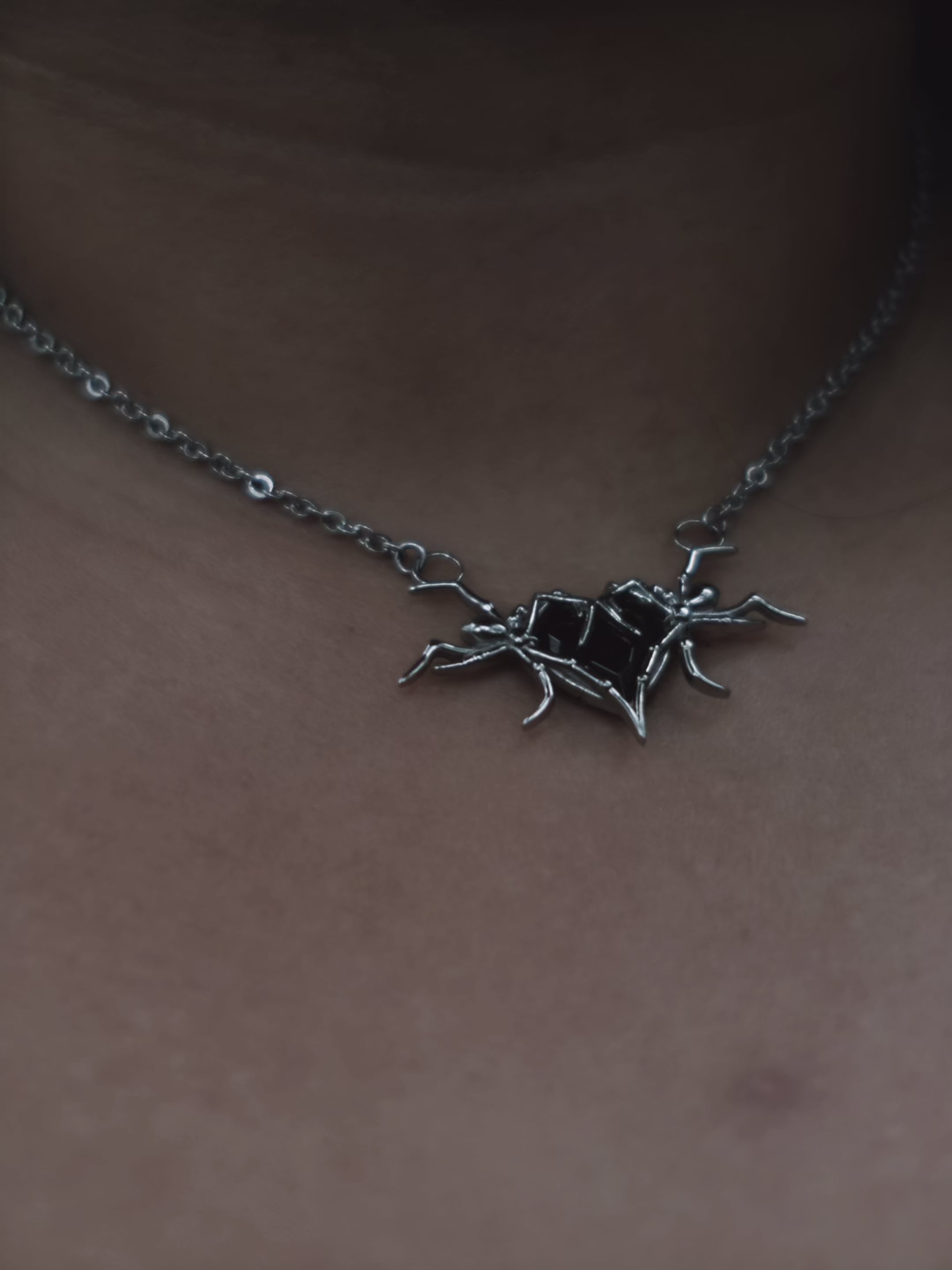 Widowheart Spider Necklace – Black Heart Gemstone Pendant | Coven
