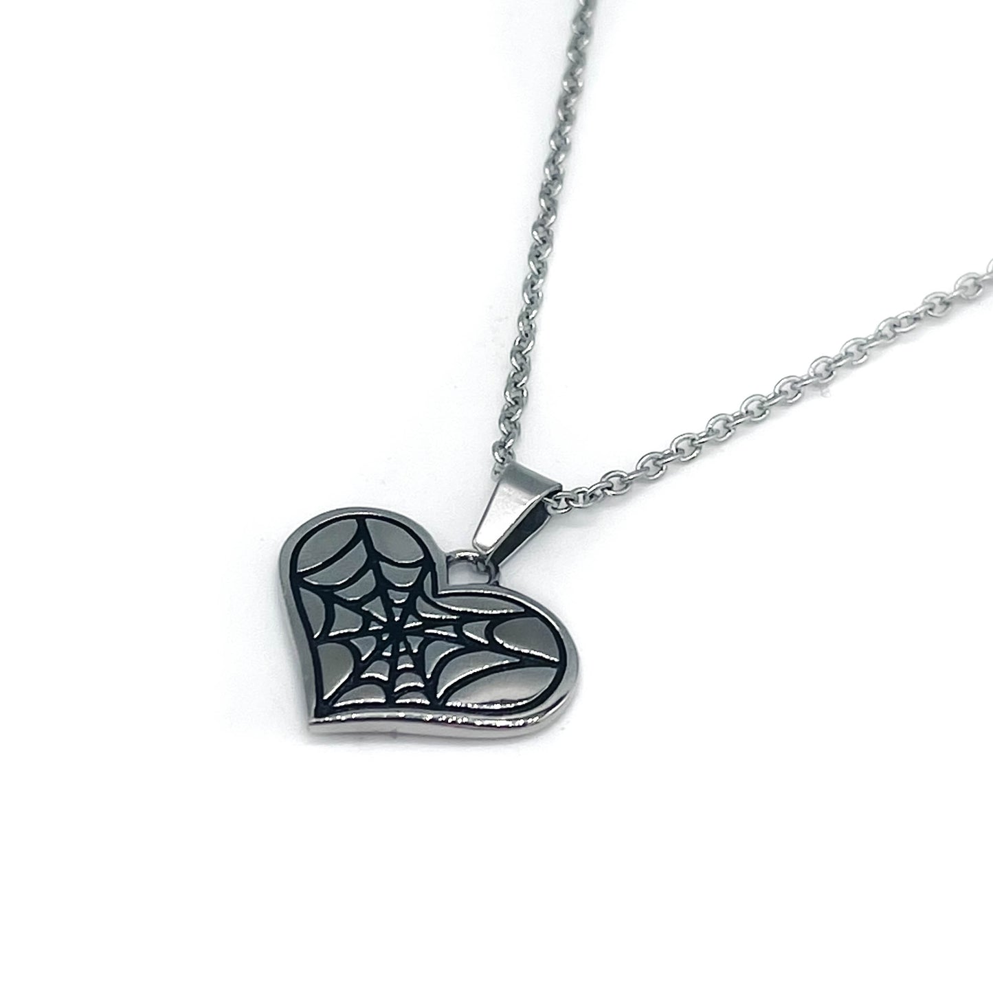 Cobweb Heart Necklace mysticumluna2021