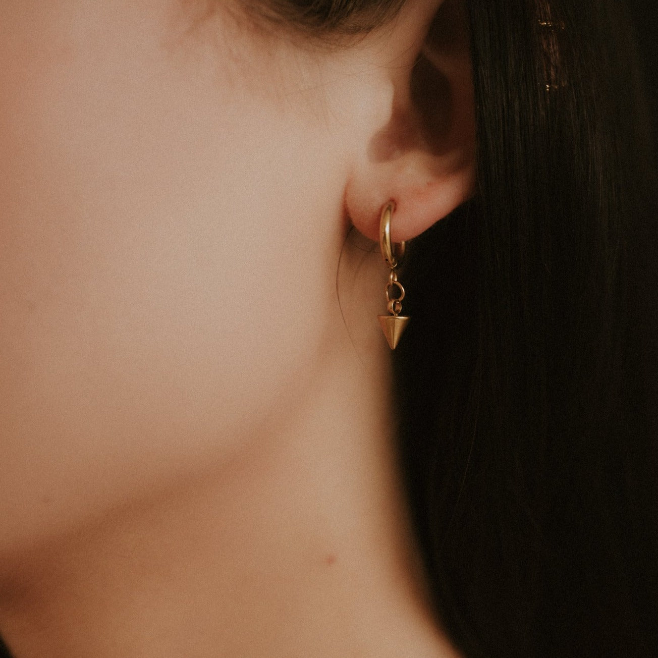 Small gold spike deals hoop earrings